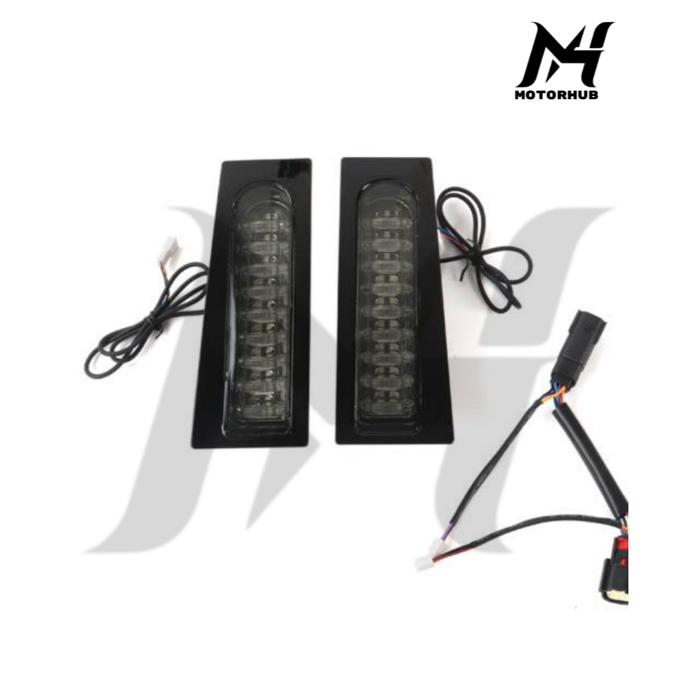 BeamPro Saddlebag Filler light Turn Signal in Red for LED TailLights for Touring 2023+ [Chrome-Smoke] MH9900754