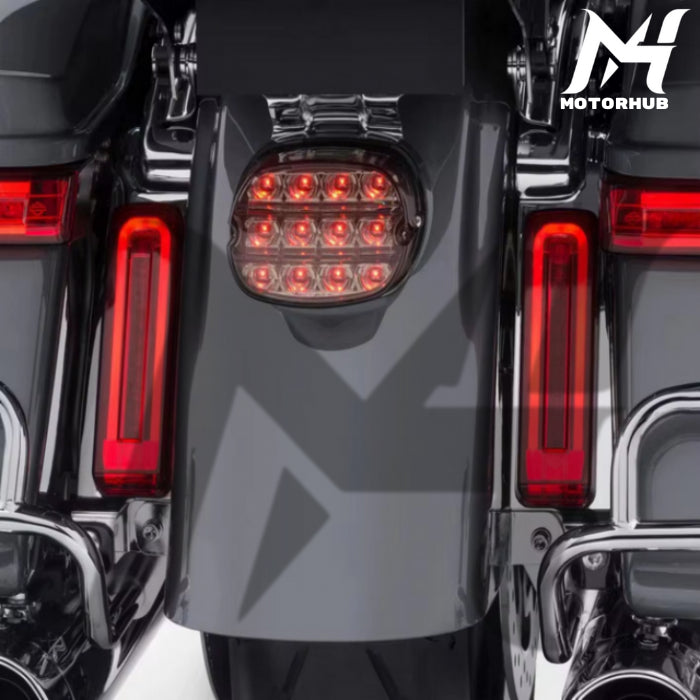 Strong Beam Saddlebag Filler Light Harley Touring 14-24 Performance Bagger Stop Light Harley Davidson Motorcycle [Black-Red] Lampu Harley MH990040