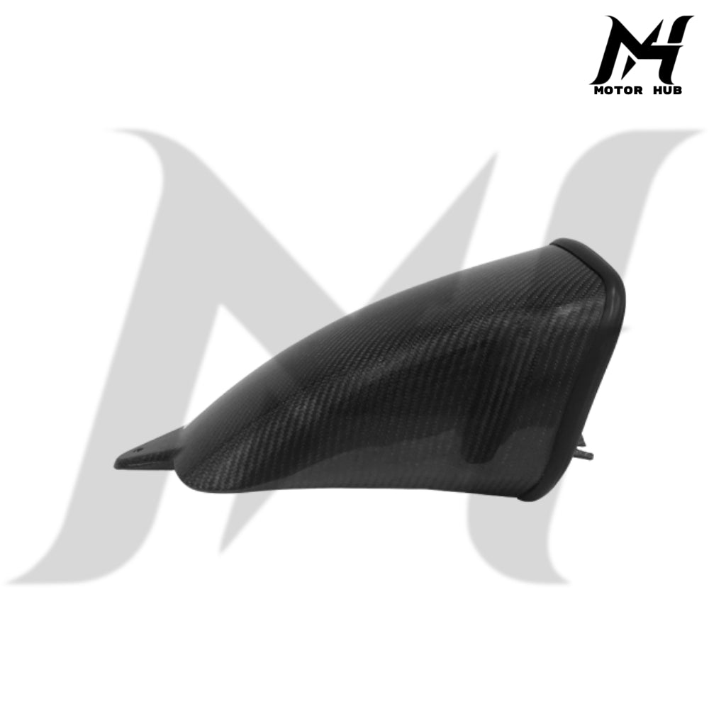 Carbon Fiber Cover Pattern Rear Passenger Seat Camel Hump Cover 2023+ [Twill] RW7700412