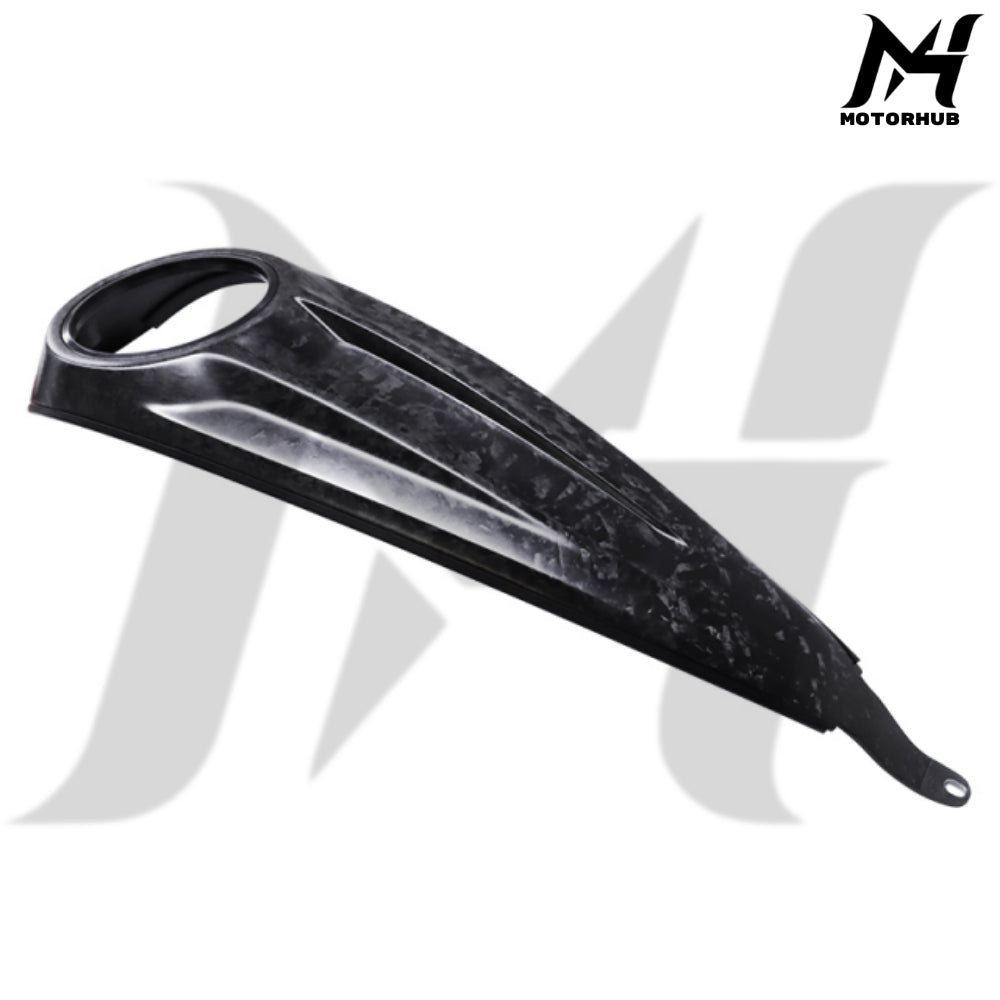 Motorcycle Harleyged Carbon Fiber Console For 2023-later FLHXSE and FLTRXSE and 2024-later FLHX, FLTRX and FLTRXSTSE models MH9900303